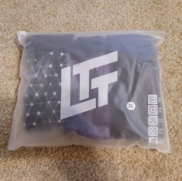 3 Pack of Briefs LINUS TECH TIPS technology geeky underwear purple green black - Picture 6 of 6